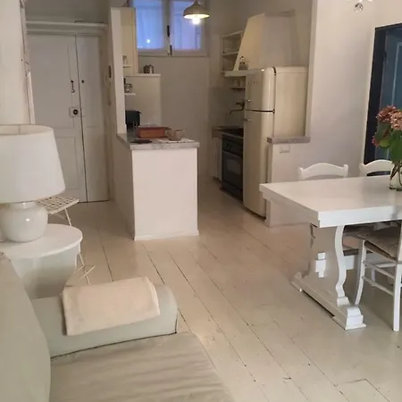 La Casa Di Nonna Gio Appartement Luni